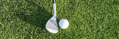 wedge en golfbal